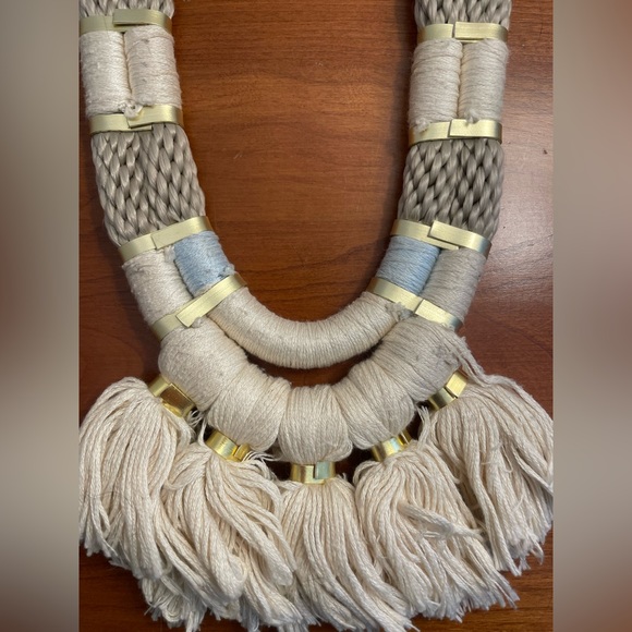 Fun Rope Necklace - Picture 5 of 5